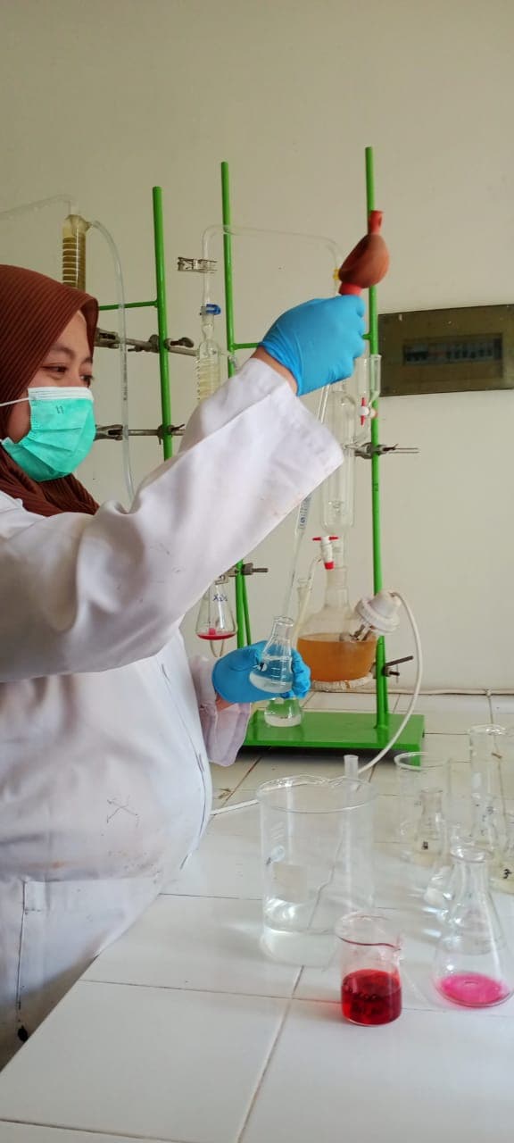 Kegiatan laboratorium FMIPA Unpad - 15