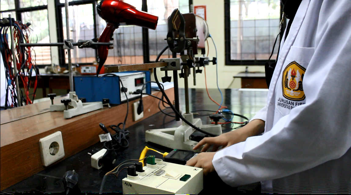 Laboratorium Fisika Material foto 3