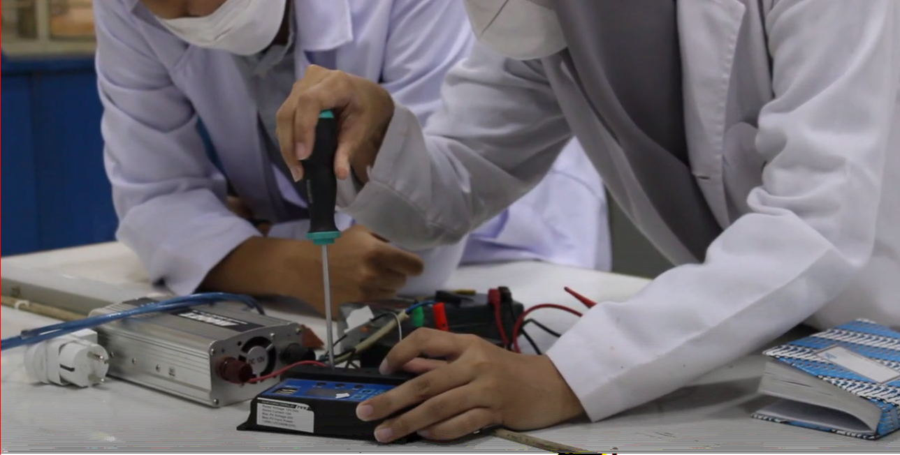 Laboratorium Fisika Energi foto 3