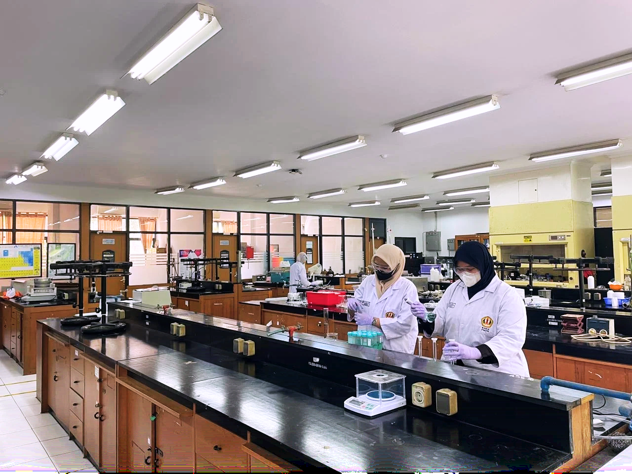 Laboratorium Biomolekular, Kesehatan Dan Pangan foto 3