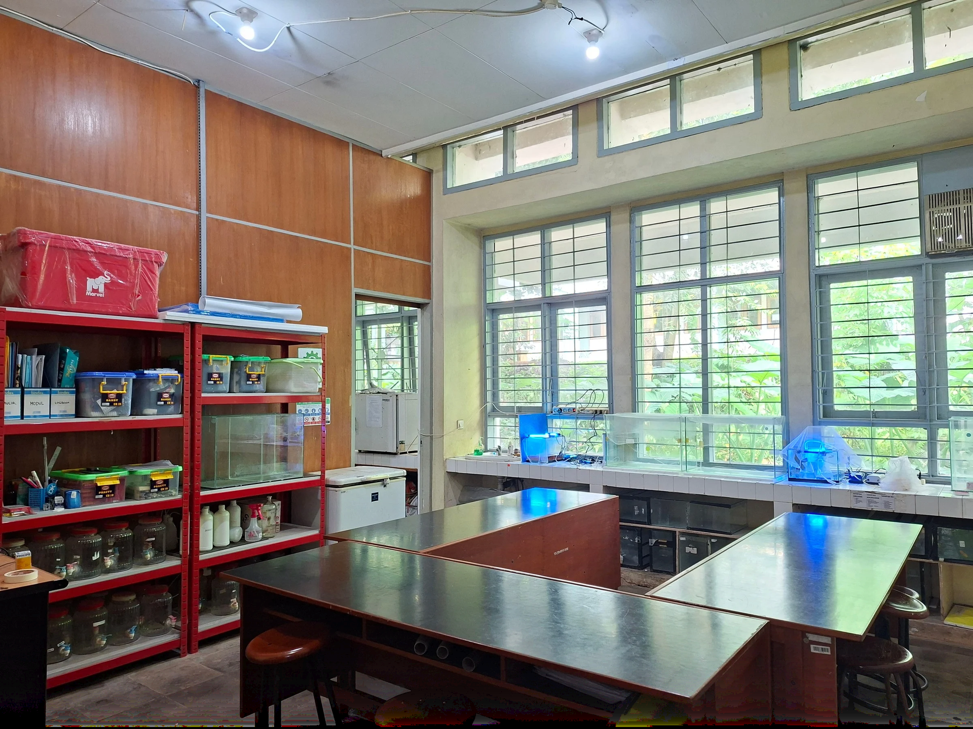 Laboratorium Biologi Lingkungan foto 3