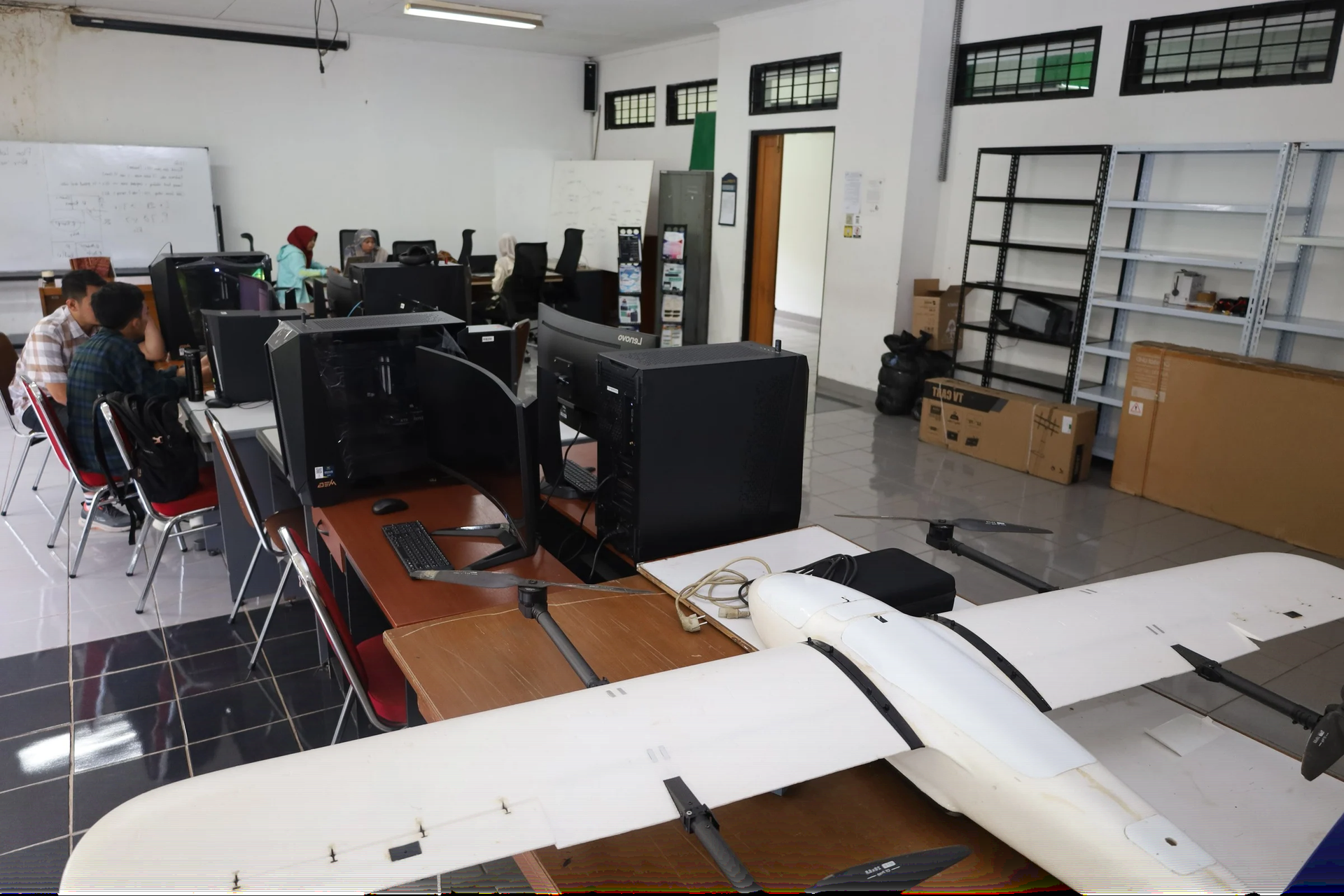 Laboratorium Artificial Intelligence foto 3