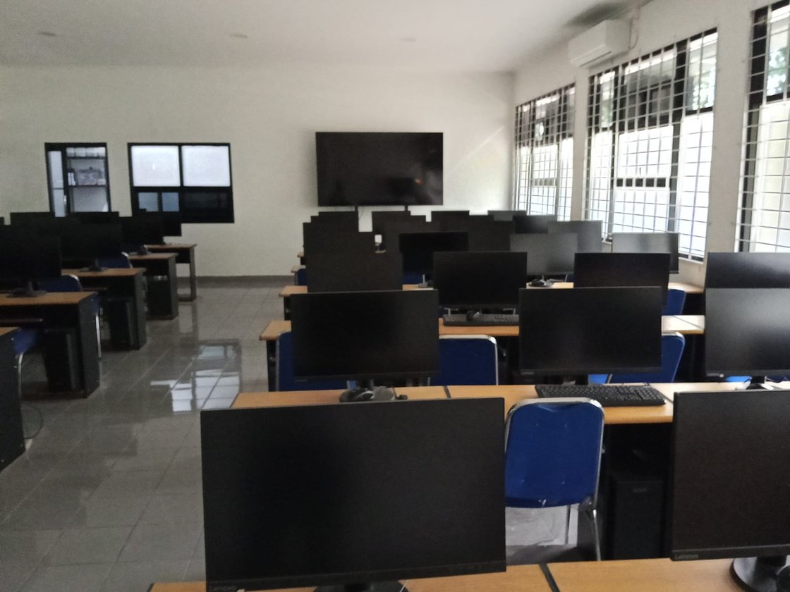 Laboratorium Elektroteknik Tenaga Listrik Dan Teknologi Komunikasi (3) foto 1