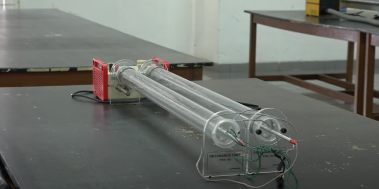 Laboratorium Fisika Dasar foto 1